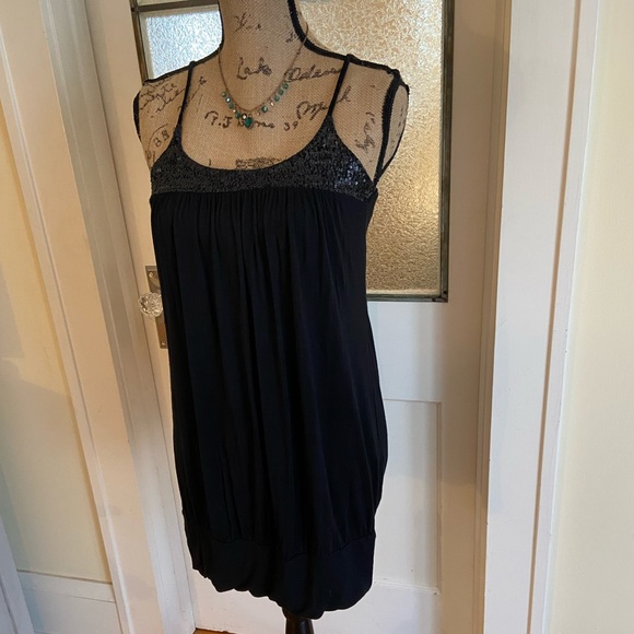 Fun sequin embellished black tunic/mini dress! - Picture 3 of 7